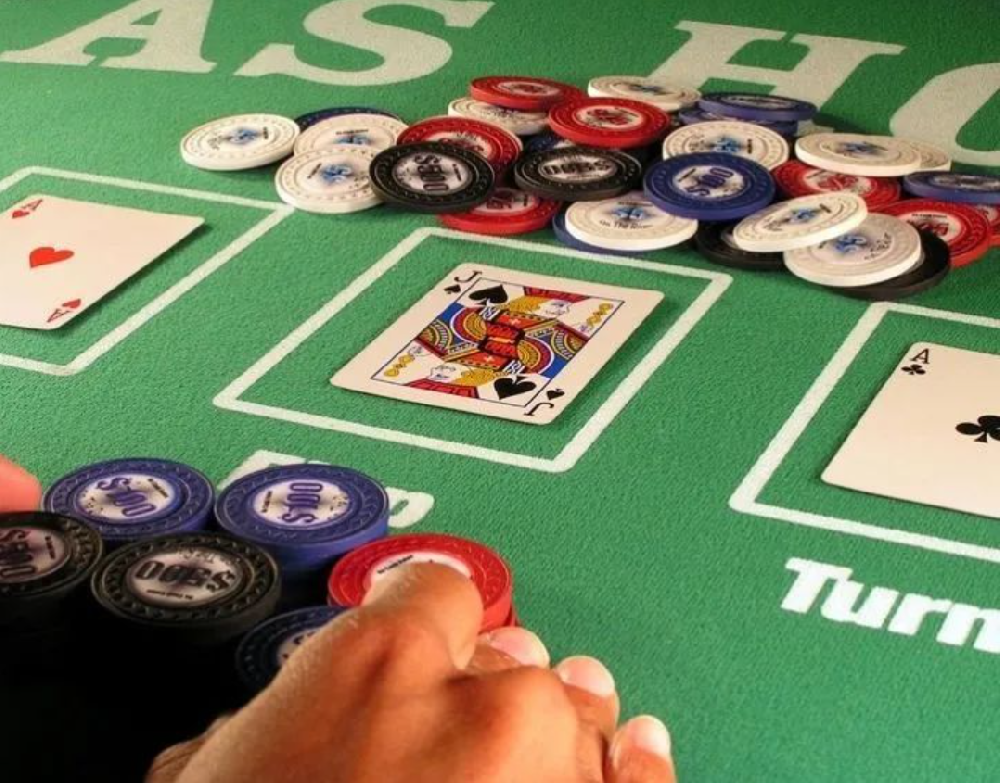 “德州扑克价值计算技巧解析”